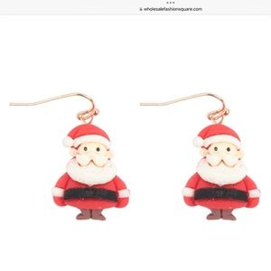 NWT Absolutely Adorable Polymer Clay Christmas Santa Claus Pierced Earrings!